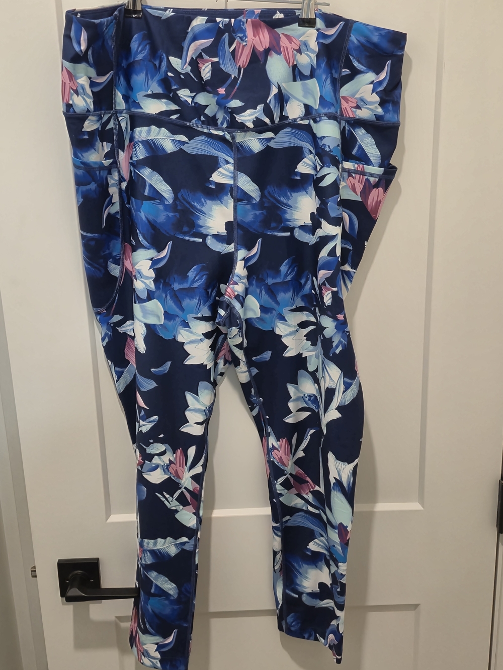 Spalding Navy Floral High-Rise Leggings with Pink & Light Blue Accents